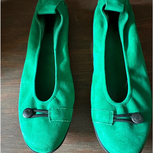 Arche Green flats. Women EU size 39. Gently used - Picture 5 of 5
